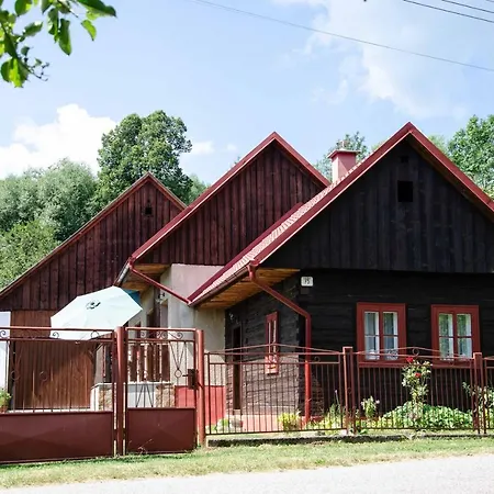 Domček - A Small House In Prosiek